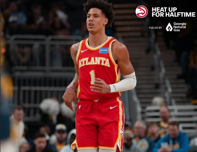 杰伦三双引领老鹰大胜雄鹿豪取9连胜