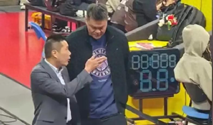 广东内线困境：麦考尔表现低迷引阵容调整