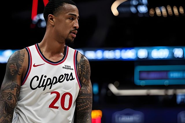 快船附加赛惨败勇士 阵容重组引热议