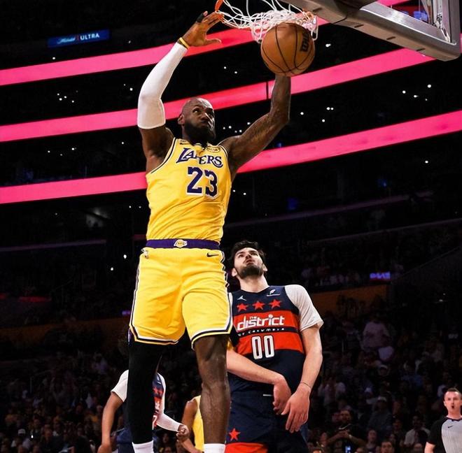 雷霆马刺领跑西部争夺榜首 森林狼太阳双杀锁定