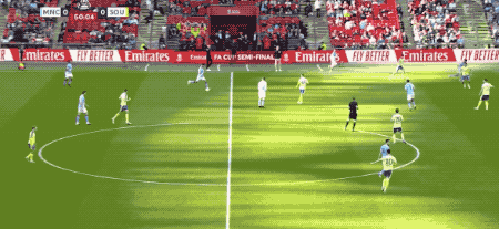 曼城逆转南安普顿晋级足总杯决赛