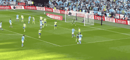 曼城逆转南安普顿晋级足总杯决赛